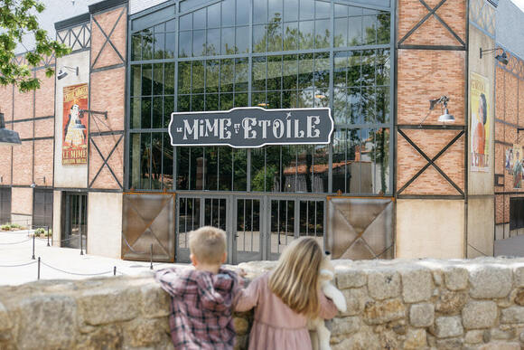 Le mime et l'etoile puy du fou